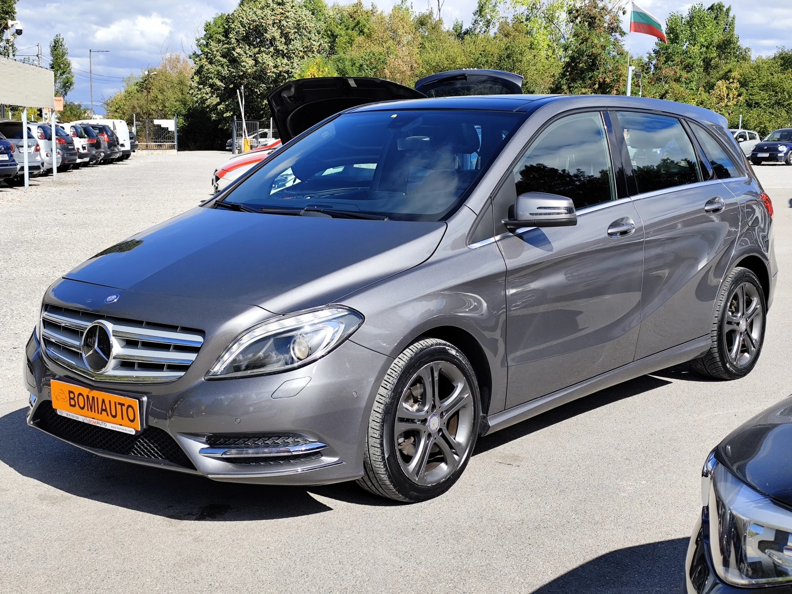 Mercedes-Benz B 180 1.5DCi/PREMIUM FULL EDITION/AUTOM/KOЖА/ПАНОРАМА