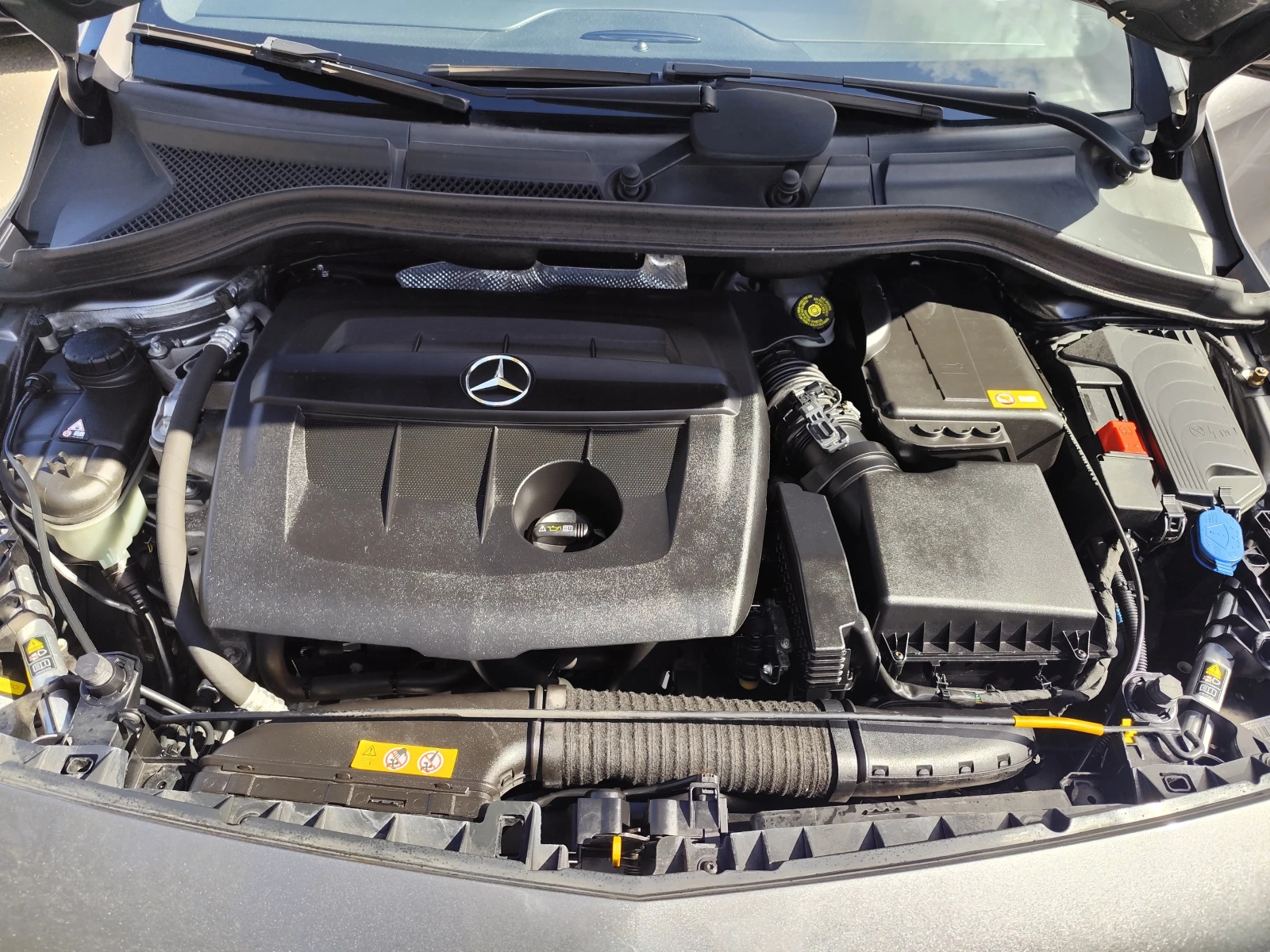 Mercedes-Benz B 180 1.5DCi/PREMIUM FULL EDITION/AUTOM/KOЖА/ПАНОРАМА, снимка 15 - Автомобили и джипове - 56175580