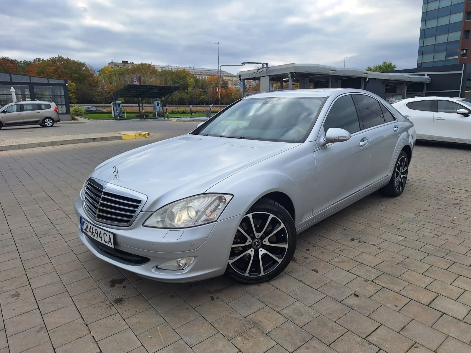 Mercedes-Benz S 320