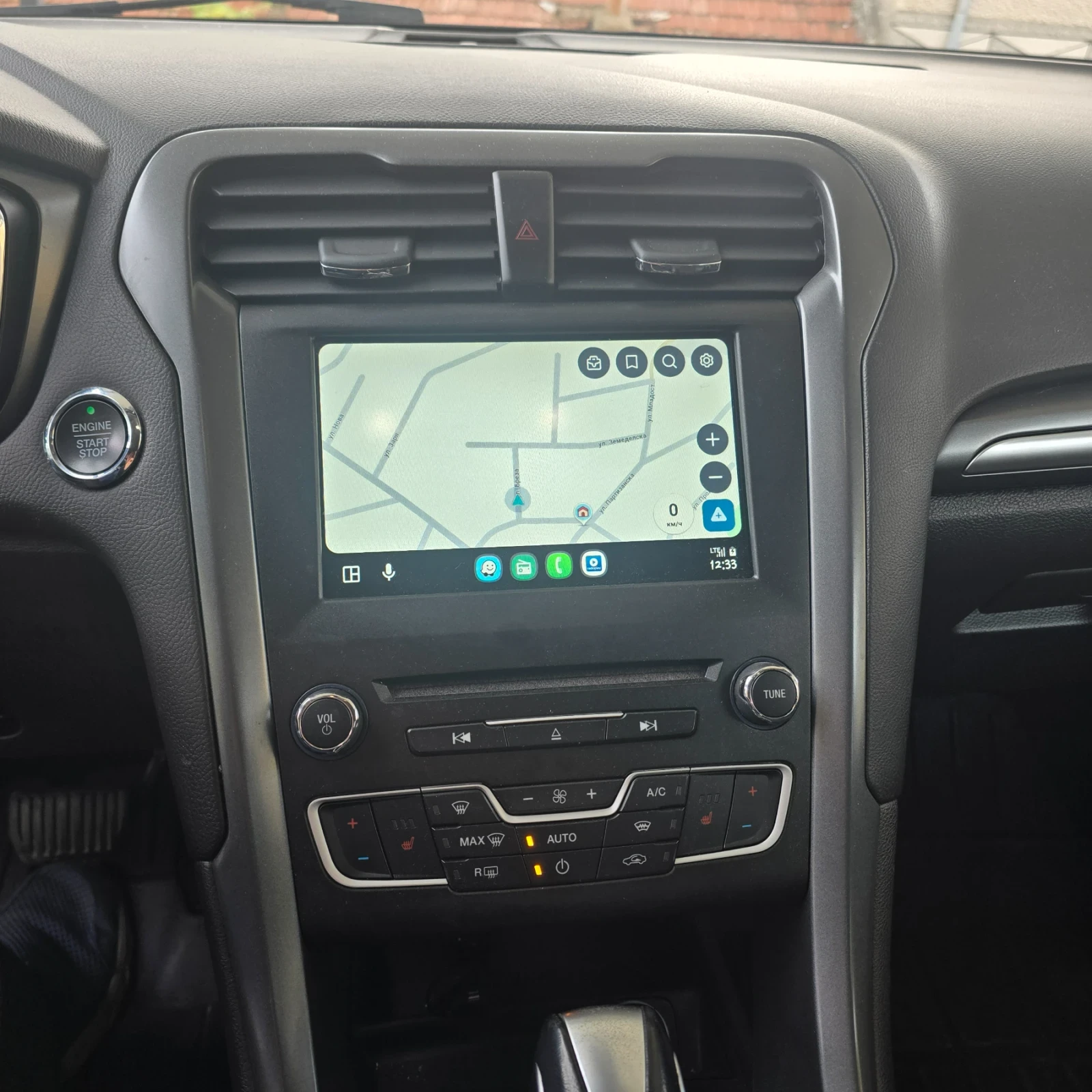 Ford Mondeo Titanium!Keyless, Full Led, Sync 3, снимка 6 - Автомобили и джипове - 56678060