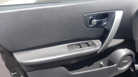 Nissan Qashqai 2.0i AVTOMAT  , снимка 15