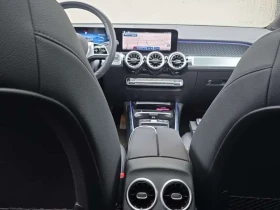 Mercedes-Benz GLB 250 * 4MATIC * CARFAX * ОПЦИЯ ЗА ФИНАНСИРАНЕ, снимка 10
