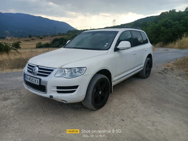 VW Touareg 3.0, снимка 2 - Автомобили и джипове - 47330215