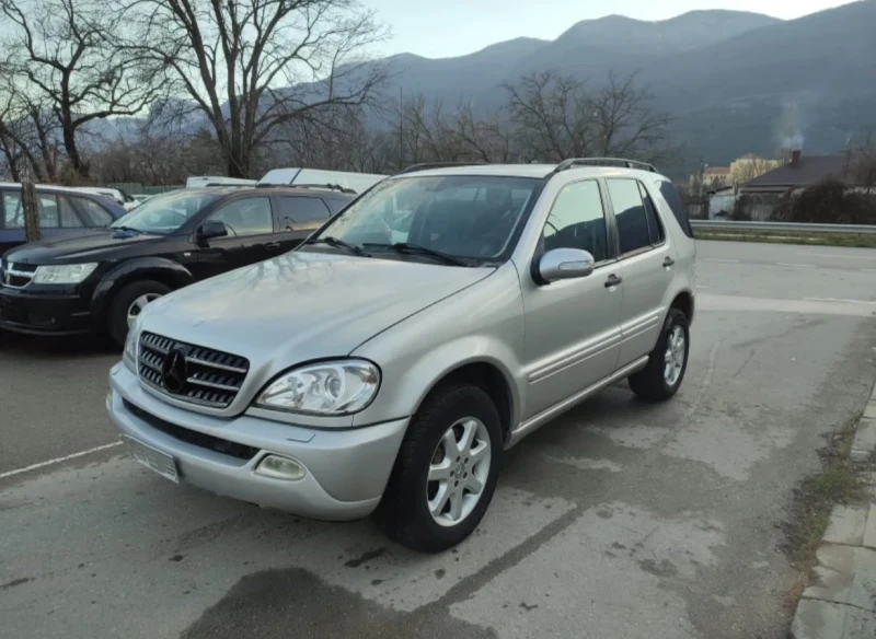 Mercedes-Benz ML 270, снимка 2 - Автомобили и джипове - 48913292