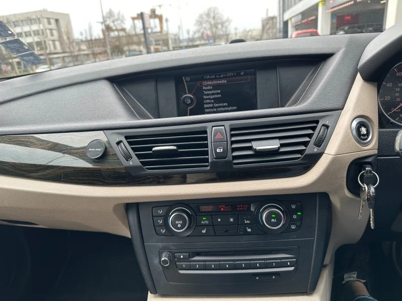 BMW X1 x Drive, снимка 6 - Автомобили и джипове - 53224845