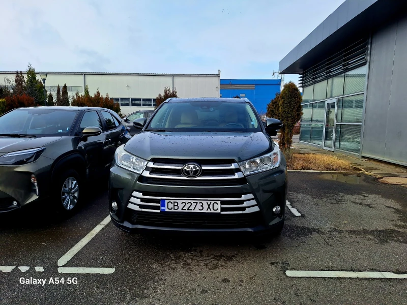 Toyota Highlander FACELIFT, снимка 4 - Автомобили и джипове - 52752173