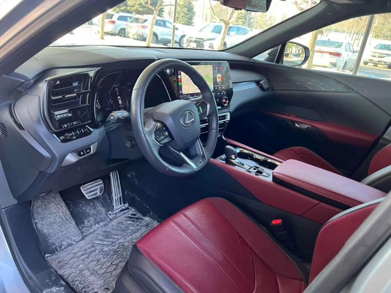 Lexus RX 500h  CARFAX, снимка 5 - Автомобили и джипове - 53519616