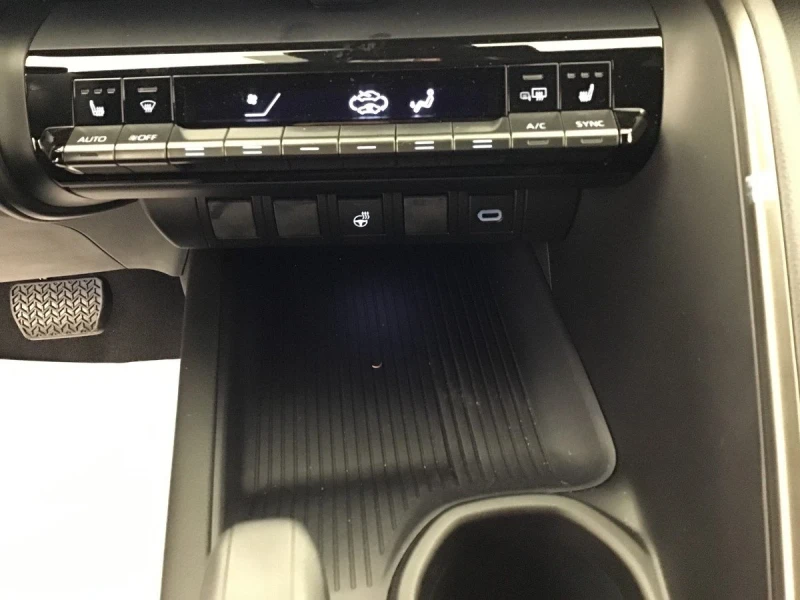 Toyota C-HR, снимка 9 - Автомобили и джипове - 53590887