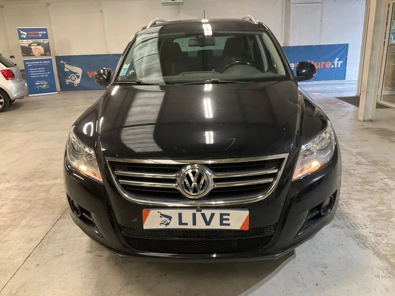 VW Tiguan 2.0 TDI Sportline BlueMotion, снимка 7 - Автомобили и джипове - 46919677