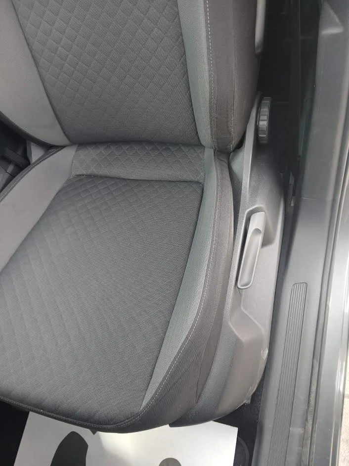 VW Tiguan 2.0 TDI* R-Line* 4 Motion* Aвт.* Full* , снимка 10 - Автомобили и джипове - 55619078