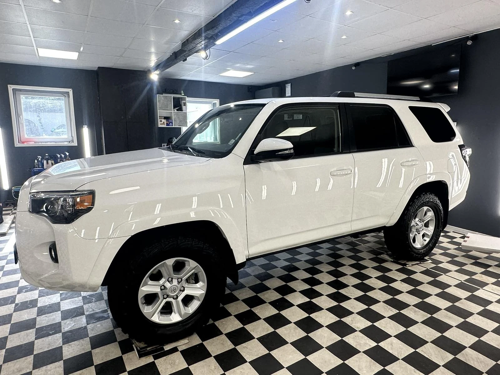 Toyota 4runner 4.0 L - изображение 10