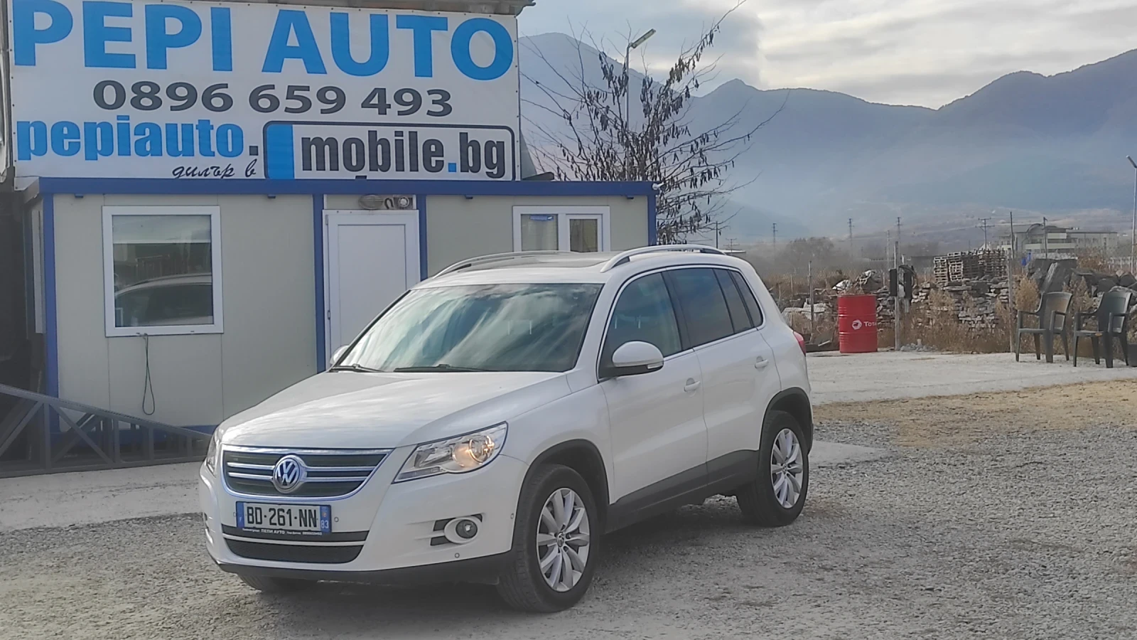 VW Tiguan 2.0 TDI Sportline BlueMotion - [1] 