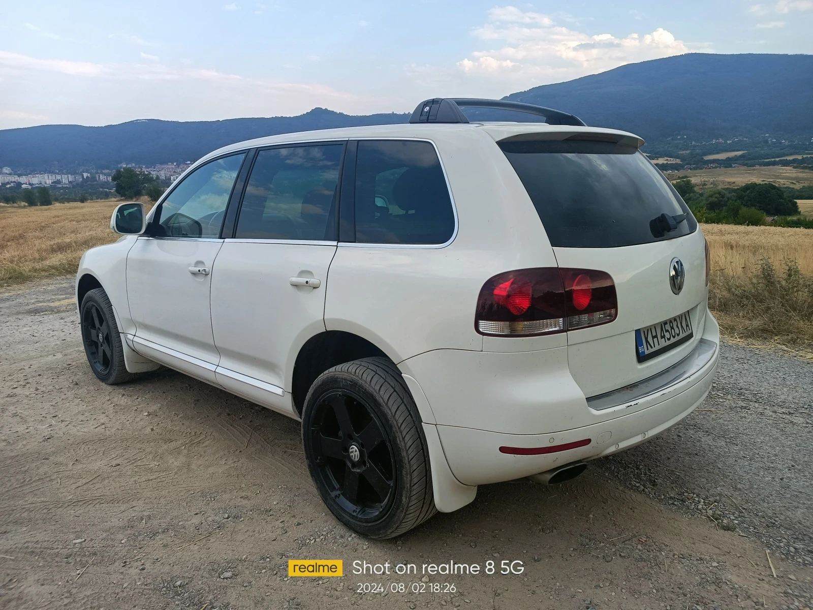 VW Touareg 3.0 - изображение 4