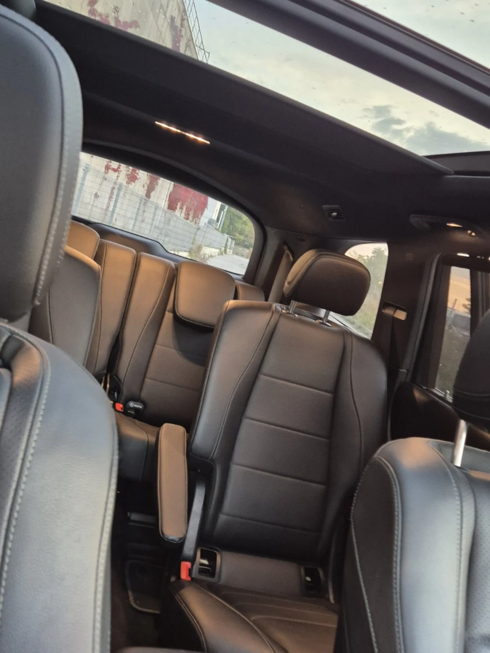 Mercedes-Benz GLS 450  - изображение 7