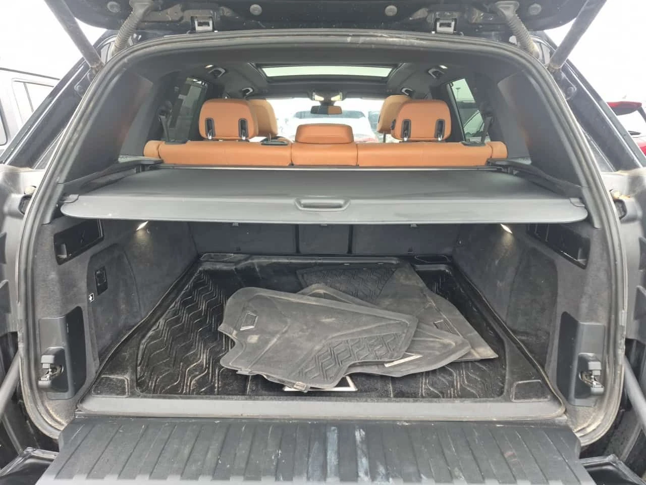 BMW X5 * XDRIVE40I * HEAD-UP* PANO* ПОДГРЕВИ* 2 КЛЮЧА* , снимка 14 - Автомобили и джипове - 54348760