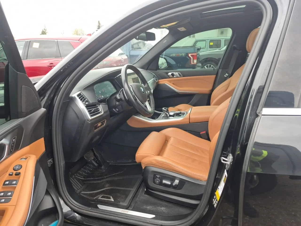 BMW X5 * XDRIVE40I * HEAD-UP* PANO* ПОДГРЕВИ* 2 КЛЮЧА* , снимка 5 - Автомобили и джипове - 54348760