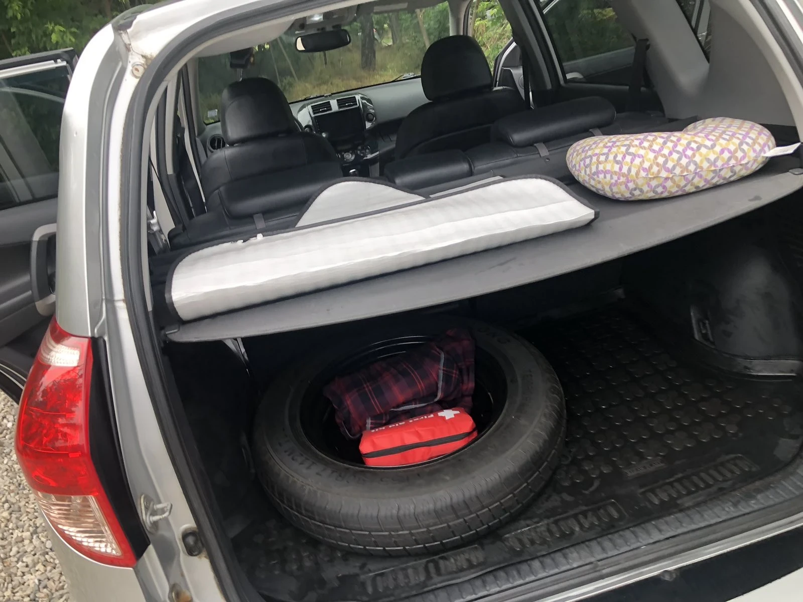 Toyota Rav4 2.2 NAVI, снимка 13 - Автомобили и джипове - 54754949