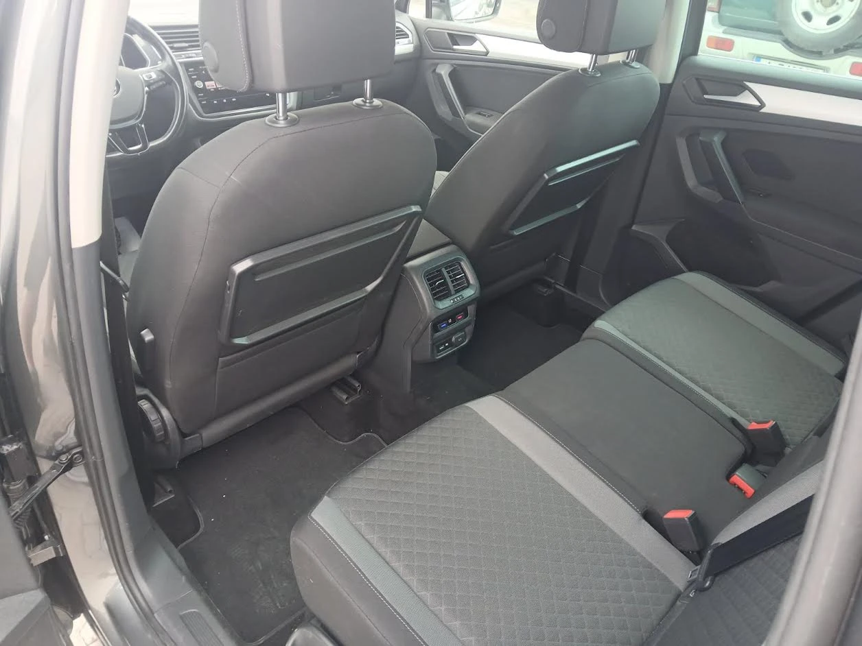 VW Tiguan 2.0 TDI* R-Line* 4 Motion* Aвт.* Full* , снимка 9 - Автомобили и джипове - 55619078