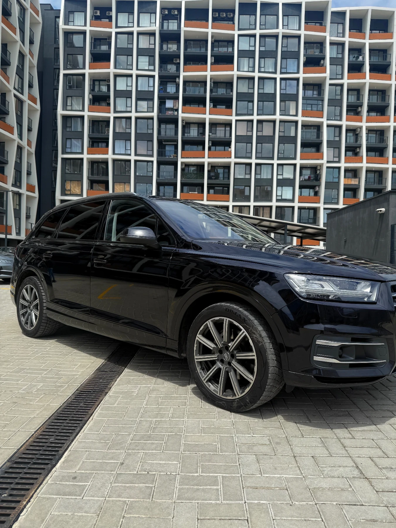 Audi Q7, снимка 2 - Автомобили и джипове - 55667974
