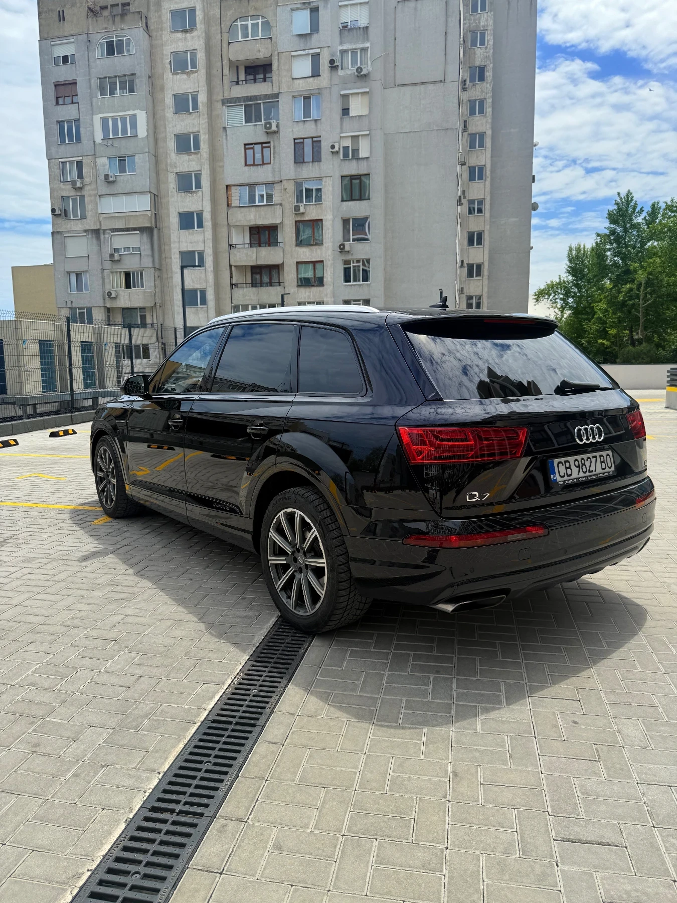 Audi Q7, снимка 5 - Автомобили и джипове - 55667974