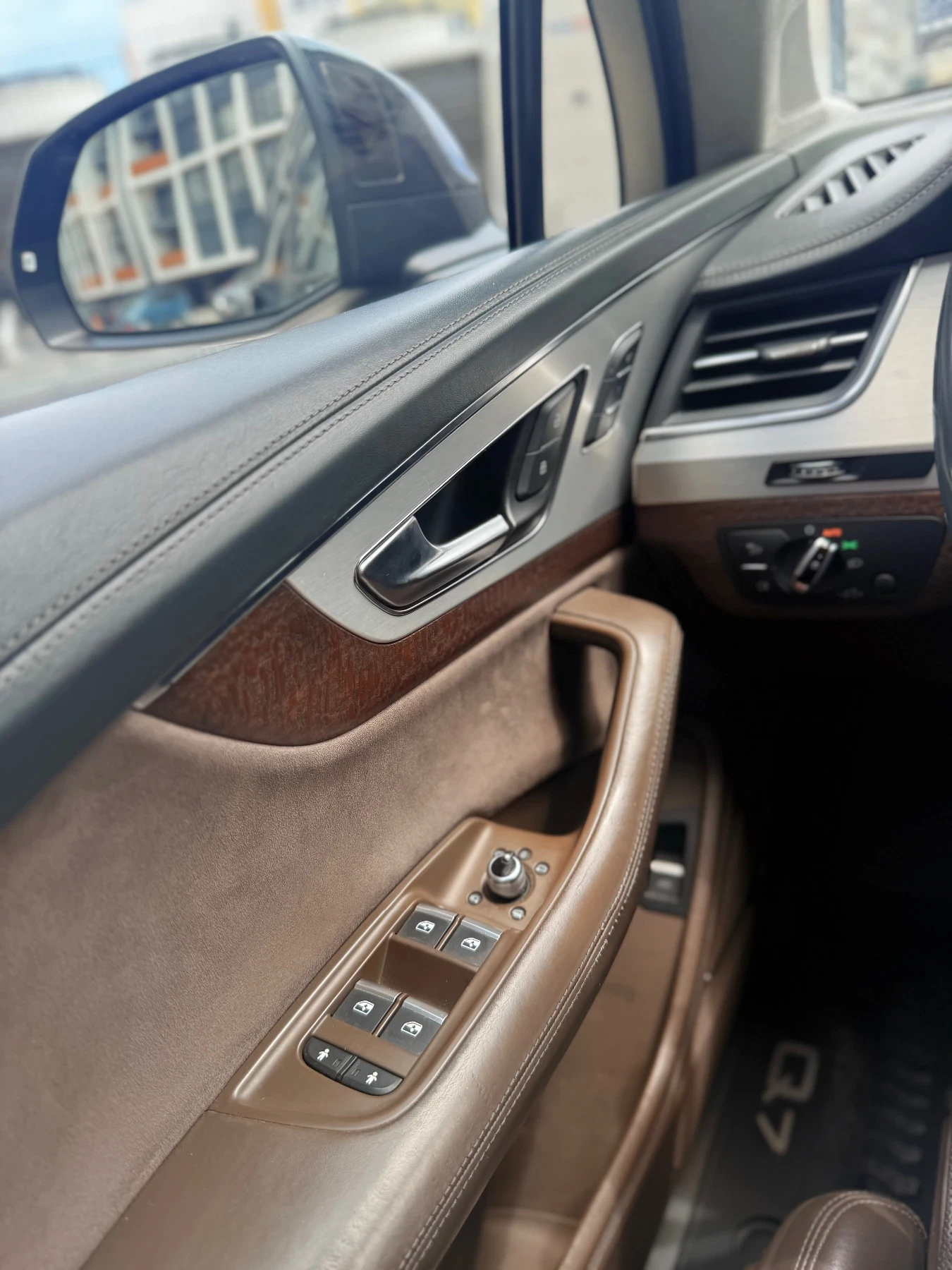 Audi Q7, снимка 14 - Автомобили и джипове - 55667974