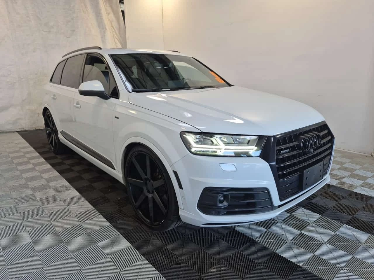 Audi Q7 3.0T * TECHNIK * 7 ������ * CARFAX *  | Mobile.bg � ����������� 2
