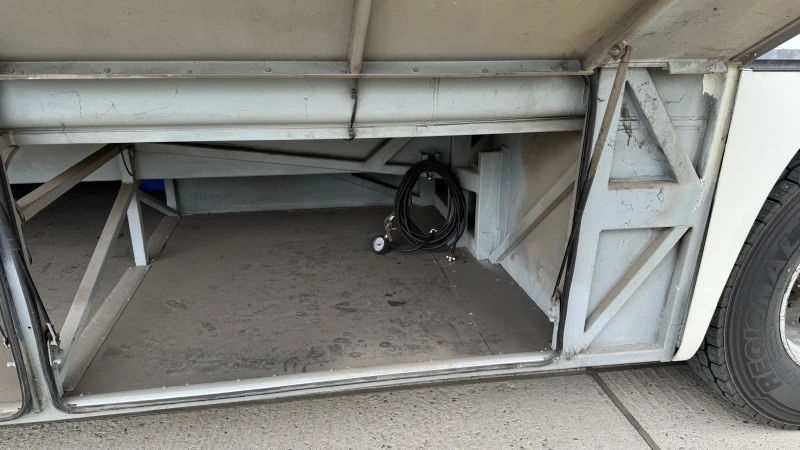 Mercedes-Benz Integro O550H, снимка 8 - Бусове и автобуси - 52076156