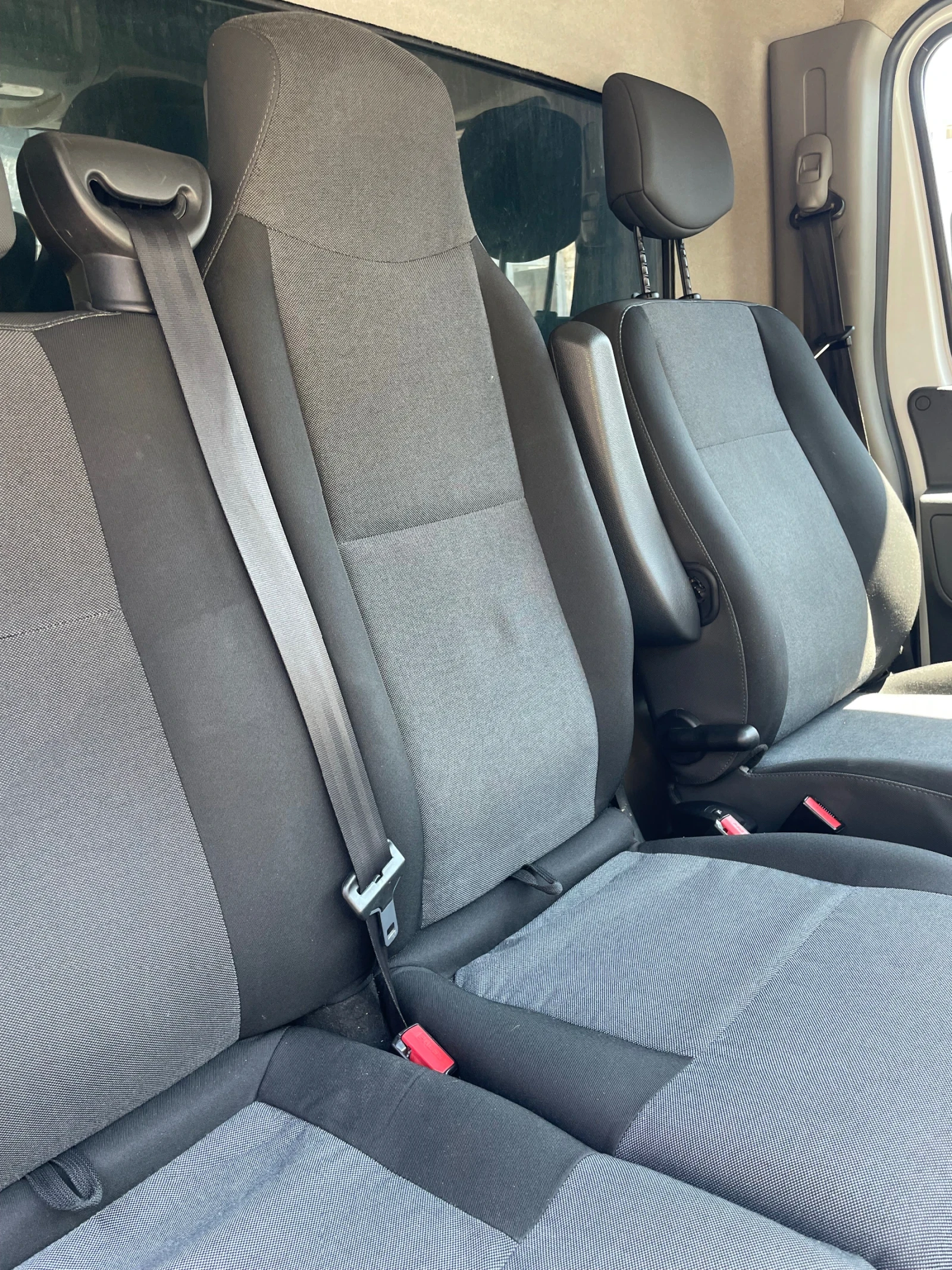 Renault Master, снимка 9 - Бусове и автобуси - 54485127