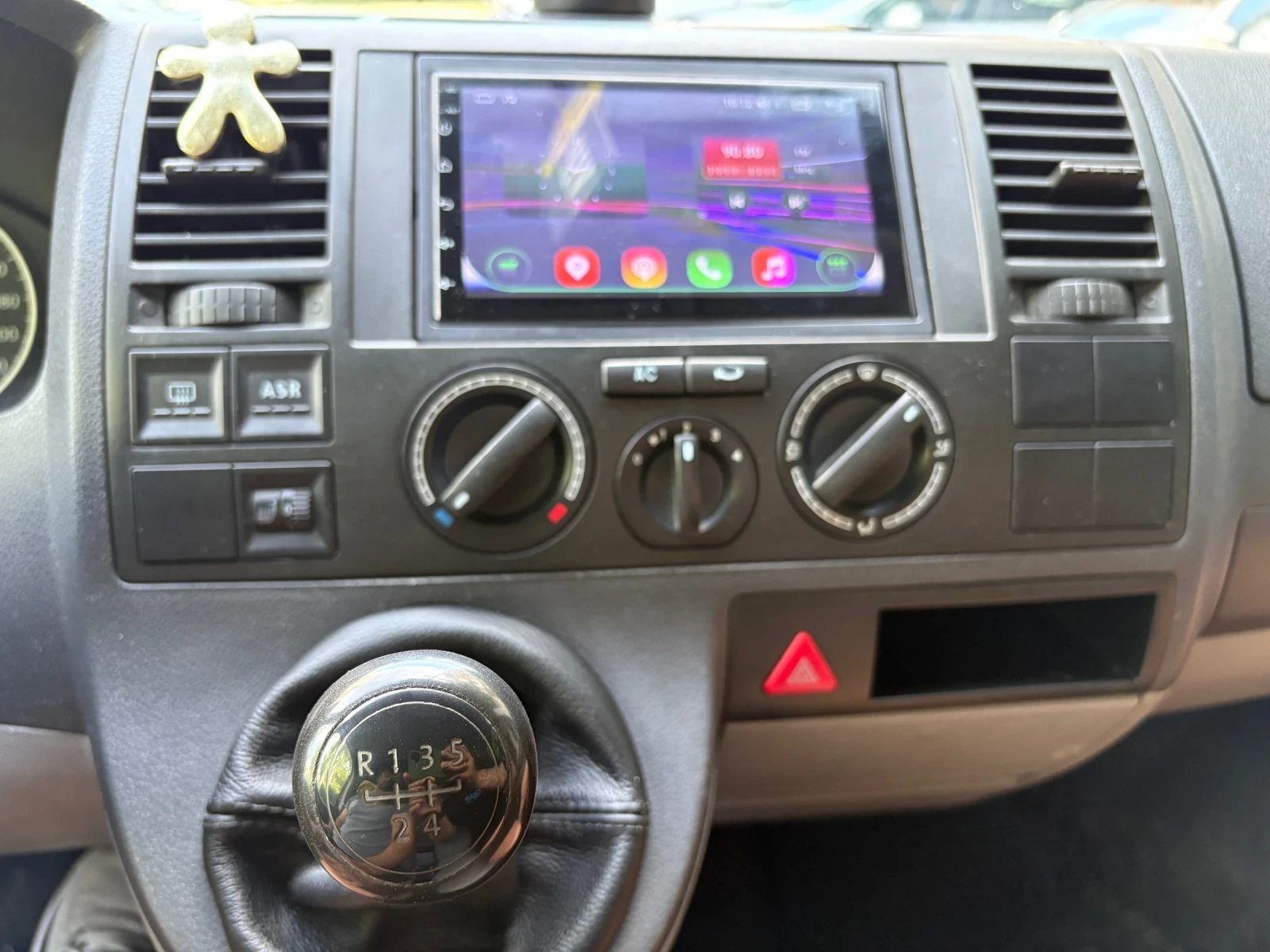 VW Transporter Климатик, снимка 12 - Бусове и автобуси - 54918390