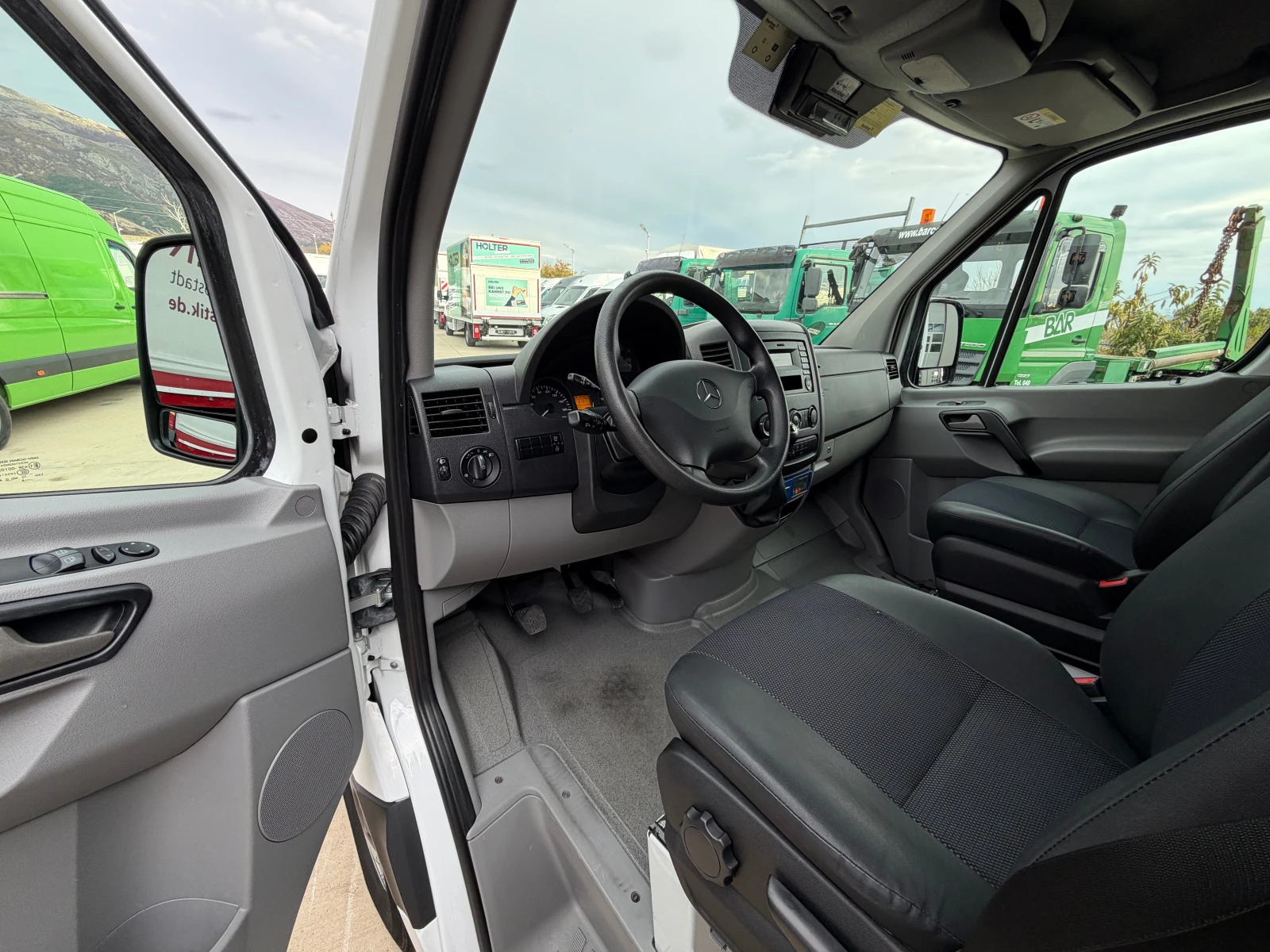Mercedes-Benz Sprinter ��������-KERSTNER-220V!���!�����!EURO6! | Mobile.bg � ����������� 12
