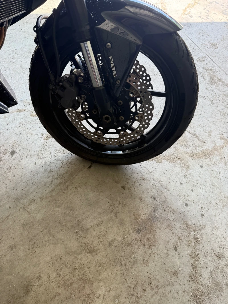 Kawasaki Z 750i-ABS AKRAPOVI?, снимка 10 - Мотоциклети и мототехника - 51216095