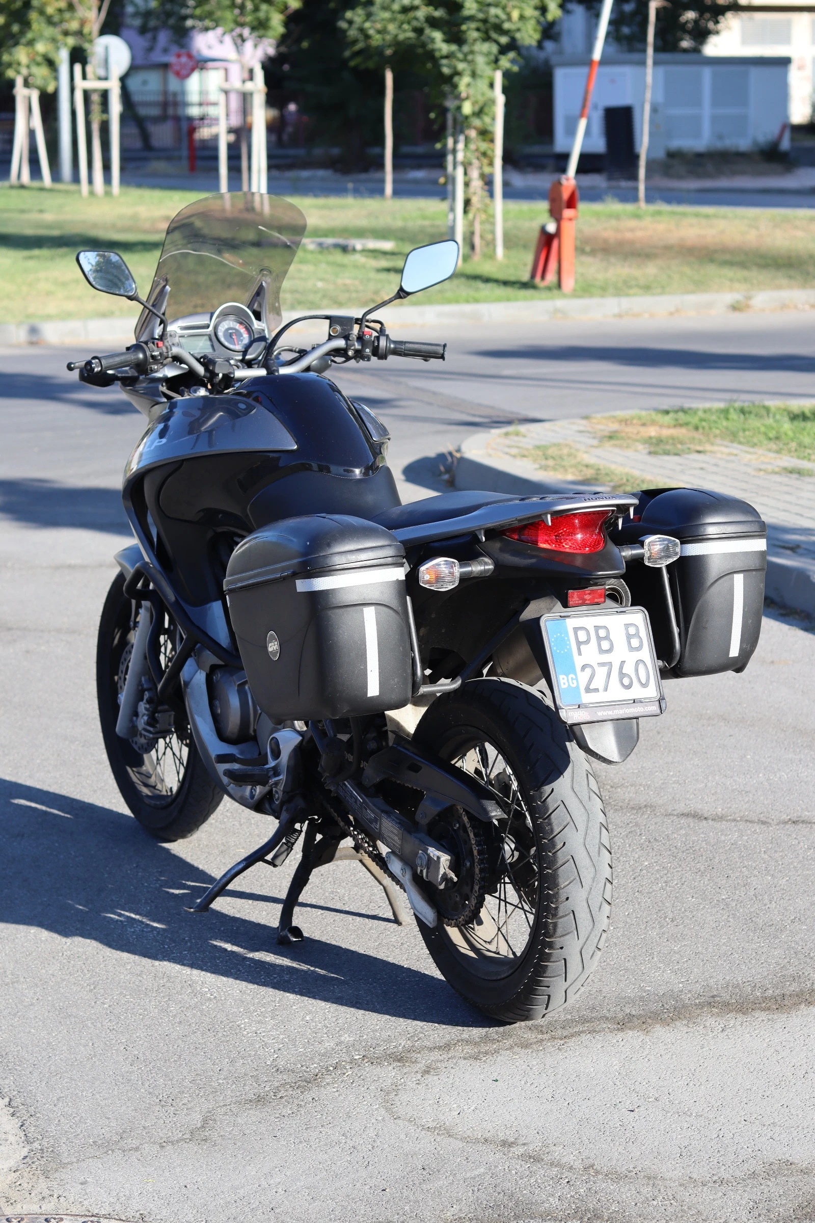 Honda Xl 700V, снимка 2 - Мотоциклети и мототехника - 55981127