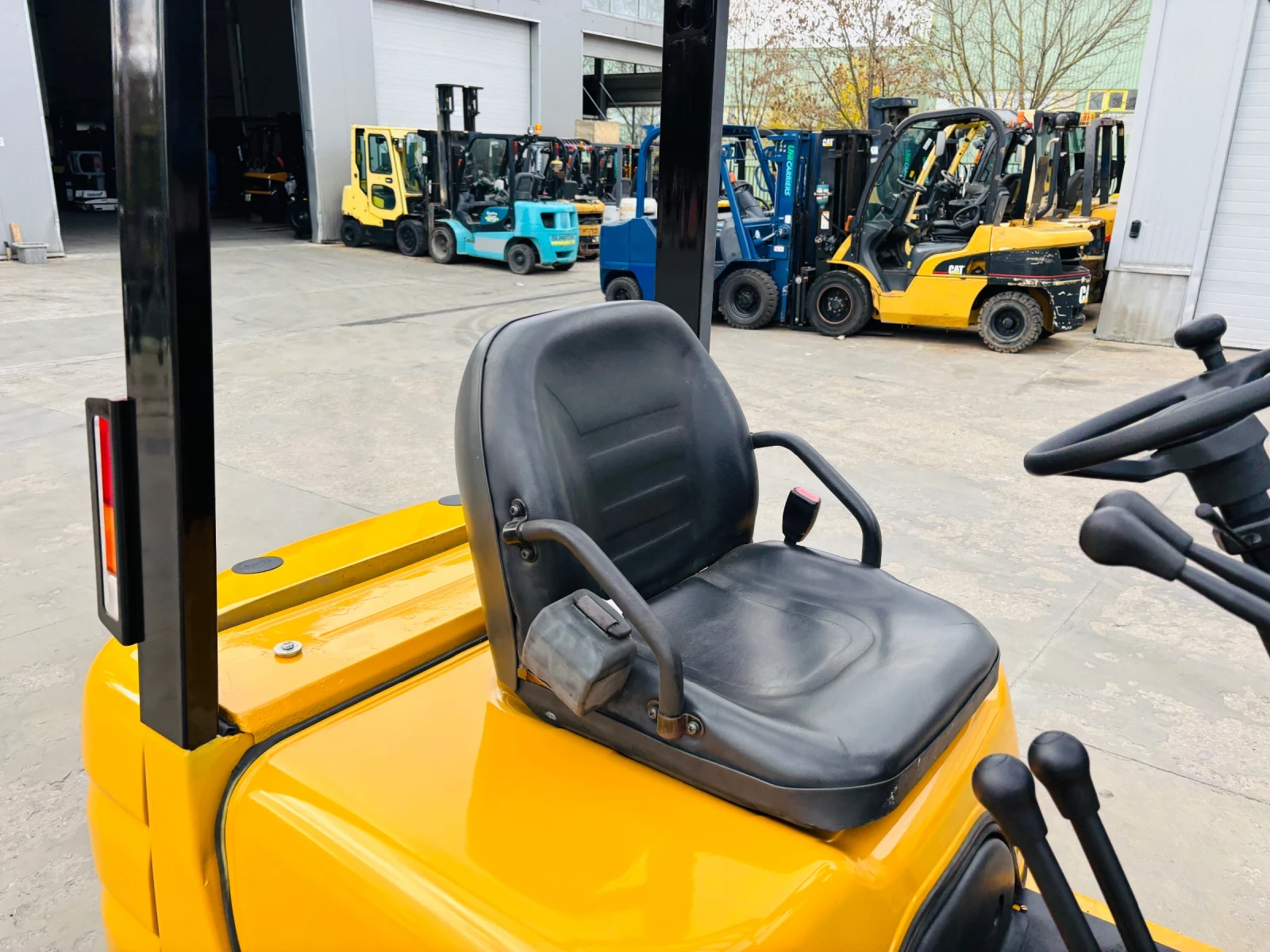  Mitsubishi   | Mobile.bg   6