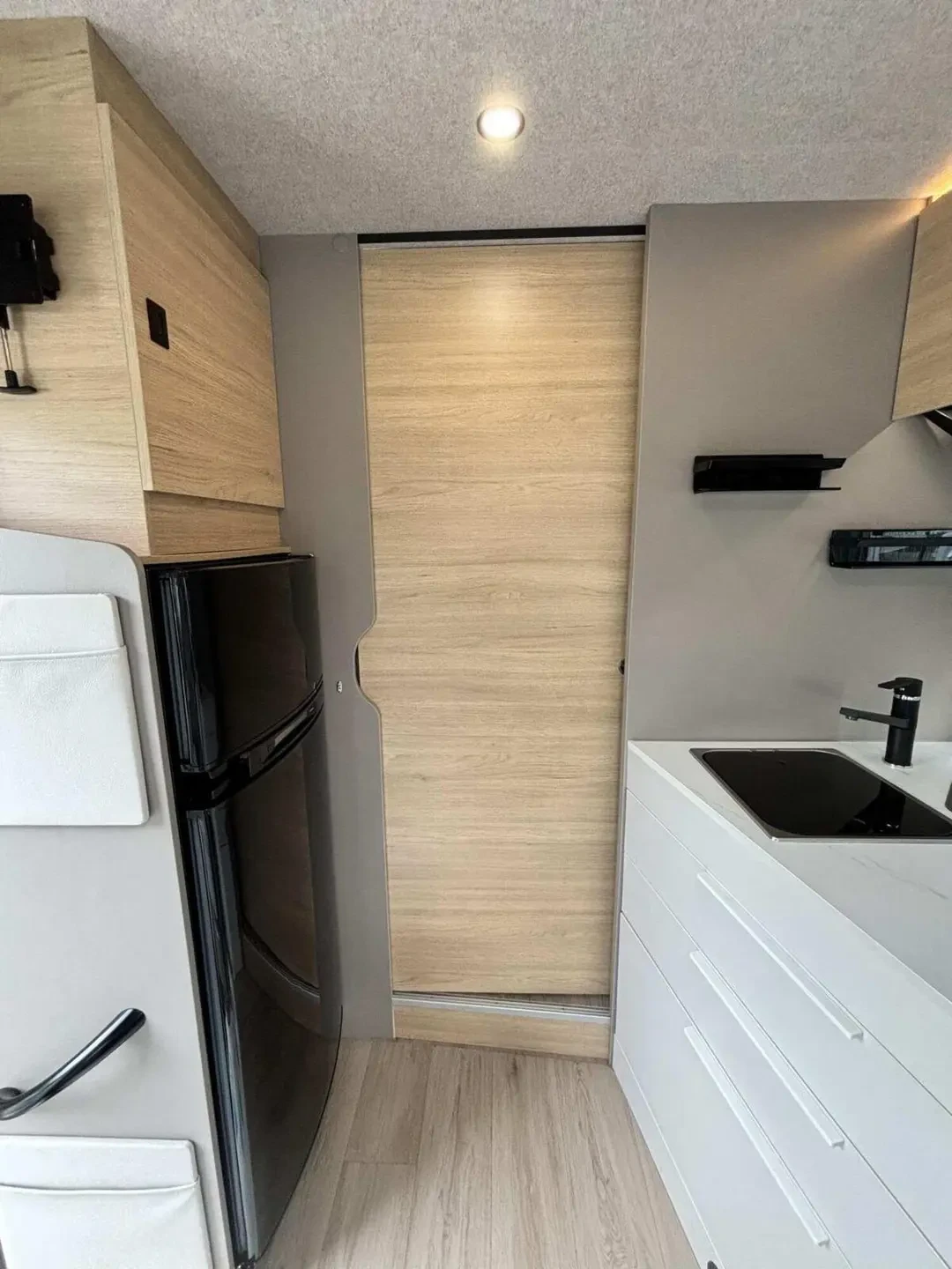 ������ ITINEO Famili JC740 FACE TO FACE 2027  | Mobile.bg � ����������� 11