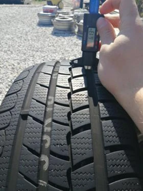 Гуми Зимни 195/55R16, снимка 4
