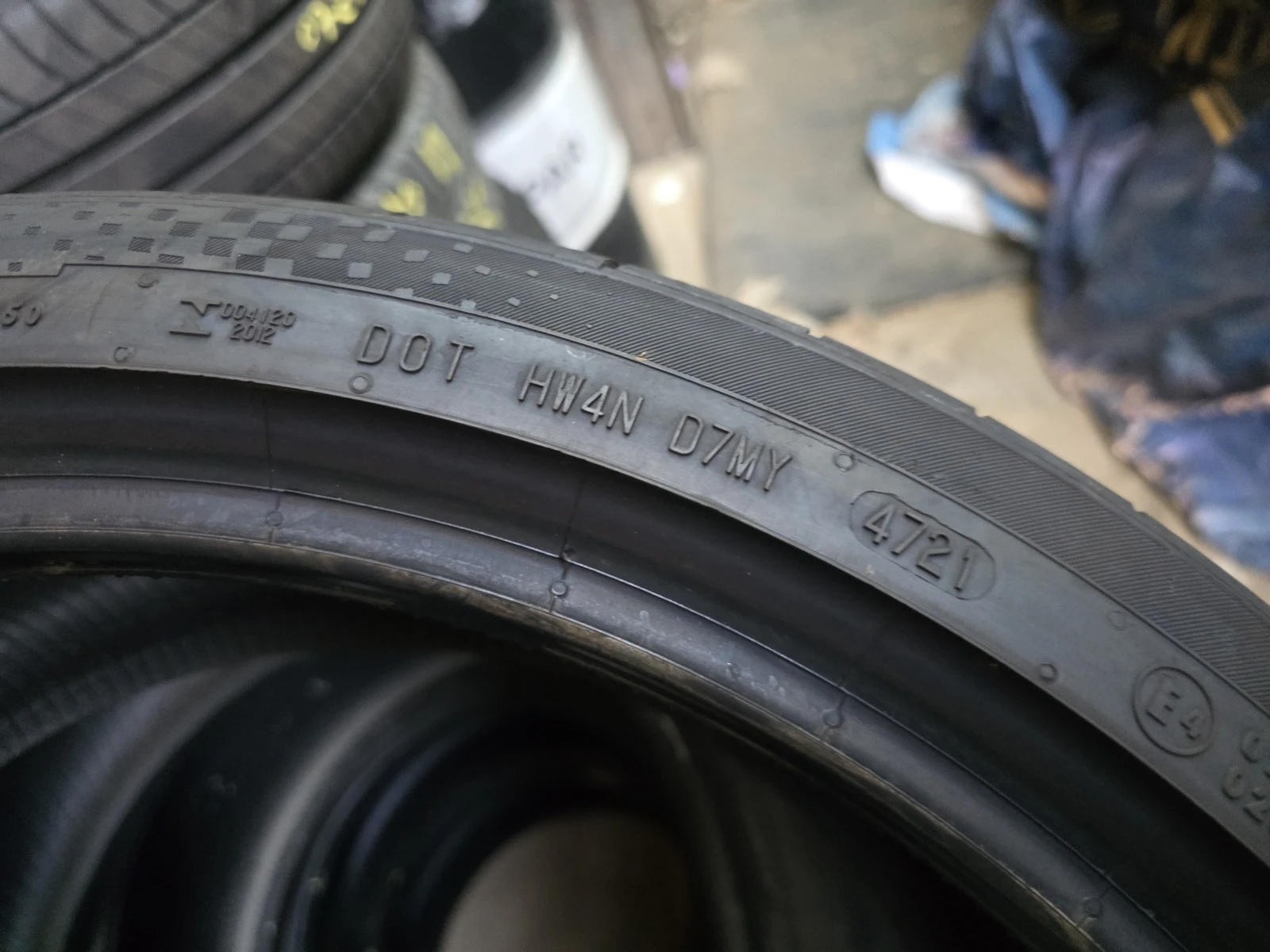 Гуми Летни 245/35R19, снимка 6 - Гуми и джанти - 56664452
