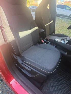 Renault Captur 1.3 EDC 160 Techno, снимка 14