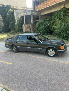 Mercedes-Benz 124 250D CLIMA 90hp TOP, снимка 10