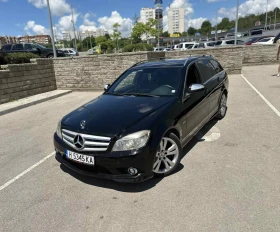 Mercedes-Benz 320 Колата е в отлично състояние., снимка 1