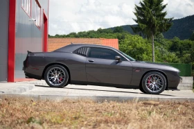 Dodge Challenger SRT 392 6.4 HEMI | Mobile.bg    4