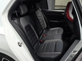 VW Golf 2.0 GTI Automatic ПОДГРЕВ* ОБДУХВАНЕ - 28800 € - 25996102 11