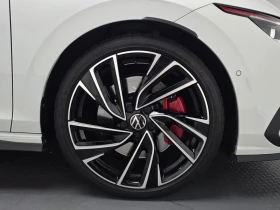 VW Golf 2.0 GTI Automatic ПОДГРЕВ* ОБДУХВАНЕ - 28800 € - 25996102 5