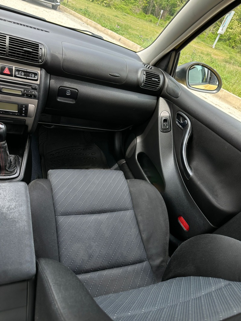 Seat Leon ARL, снимка 4 - Автомобили и джипове - 45642353
