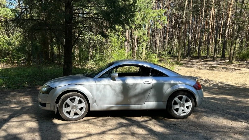 Audi Tt, снимка 3 - Автомобили и джипове - 47784396