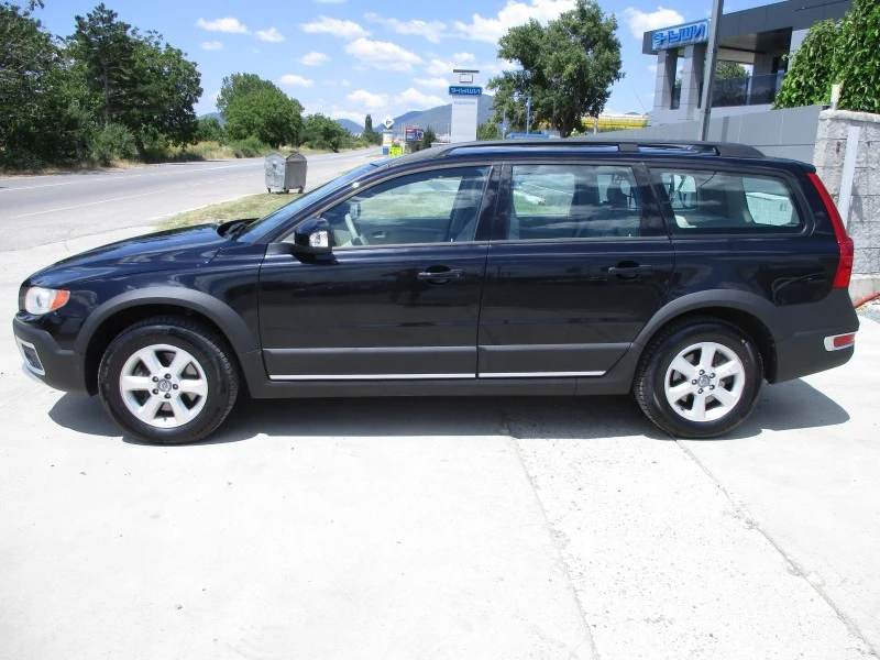 Volvo Xc70 2.4 КАТО НОВА, снимка 7 - Автомобили и джипове - 46408265