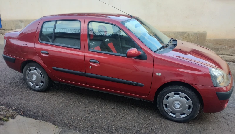 Renault Symbol 1.4, снимка 6 - Автомобили и джипове - 51184647