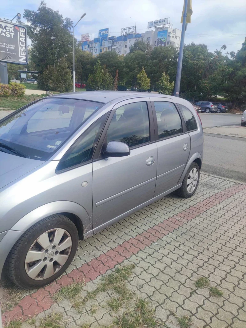 Opel Meriva 1.7 CDTI USB KAMERA, снимка 4 - Автомобили и джипове - 47549772