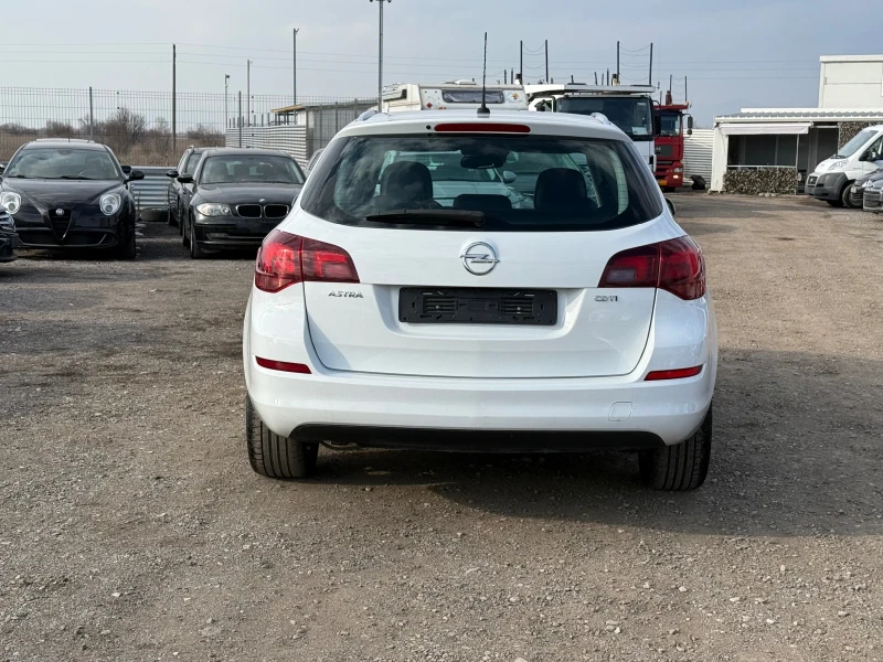 Opel Astra Cosmo* Euro5b* 1.7CDTI* Sports Tourer, снимка 4 - Автомобили и джипове - 49295571