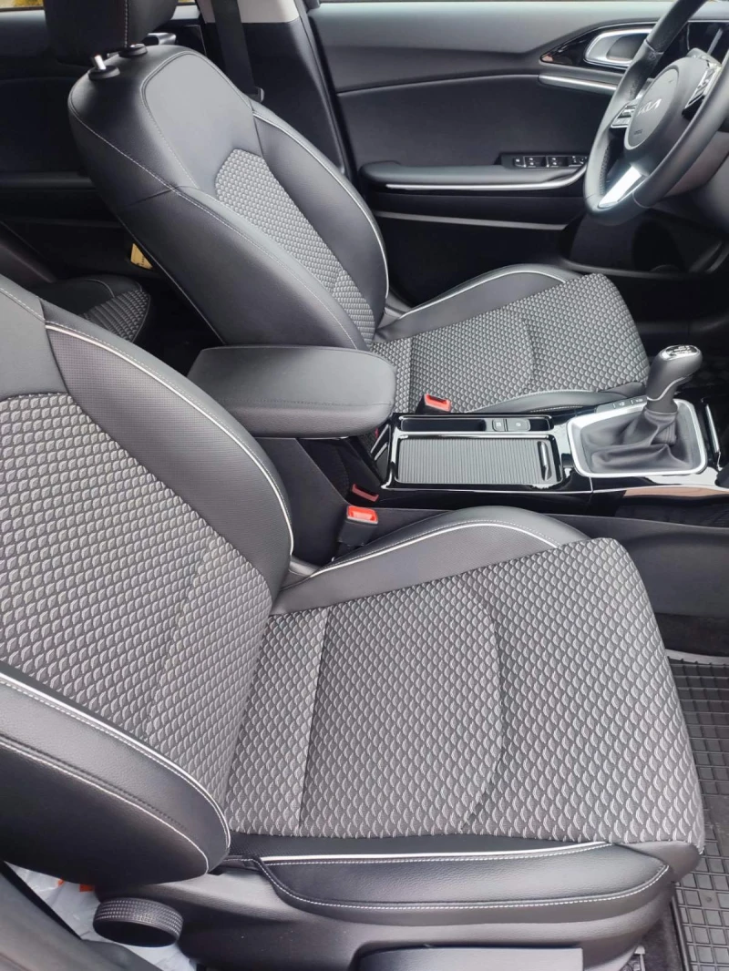 Kia XCeed CHROME EDITION, снимка 6 - Автомобили и джипове - 51279477