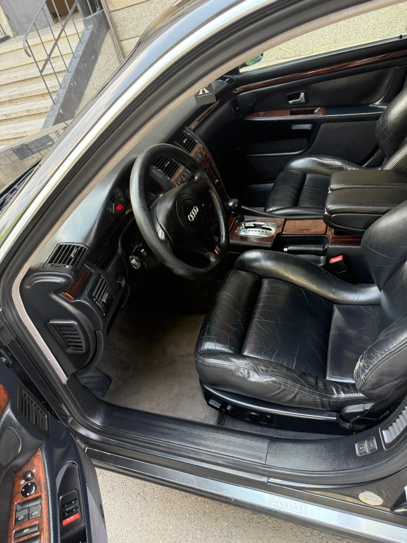Audi A8 D2, снимка 10 - Автомобили и джипове - 52299340